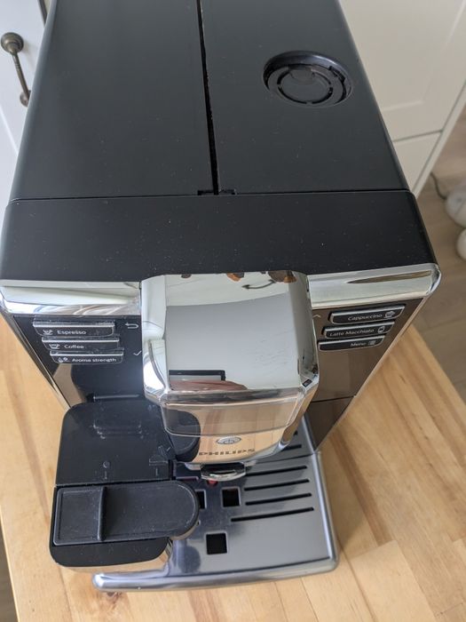 Express do kawy Philips EP 5360 automatyczny ciśnieniowy ze spieniacze