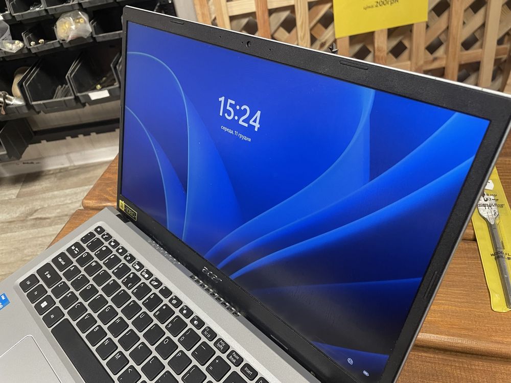 Ноутбук aser intel i3 250gb