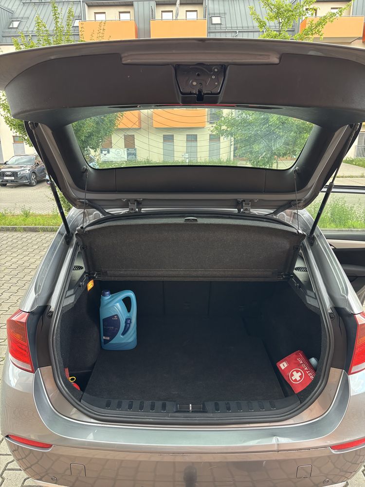 BMW X1 2011 rok Navi niski przebieg