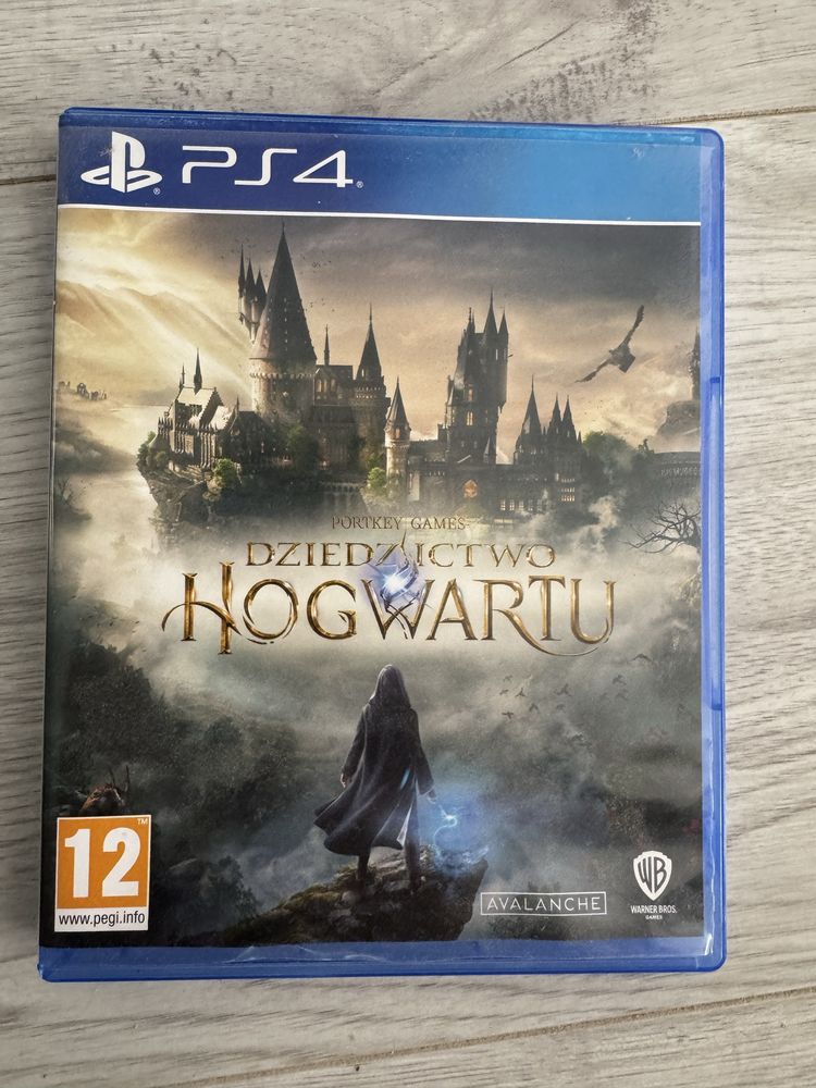 Ps5 slim 1 TB z napędem + gry