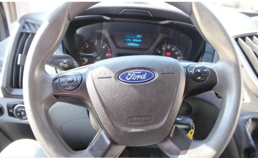 Ford Transit 2017  Apenas 130 kms