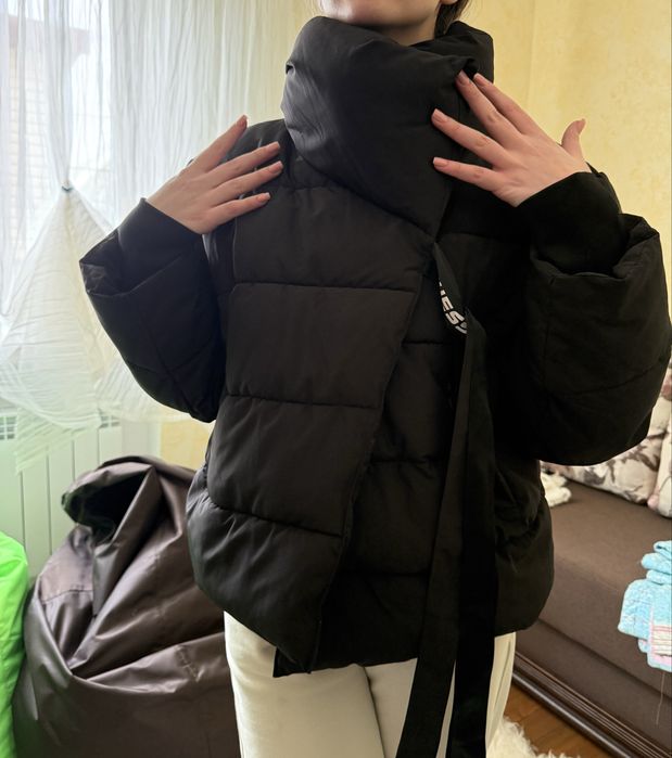 Куртка Guess демісезонна