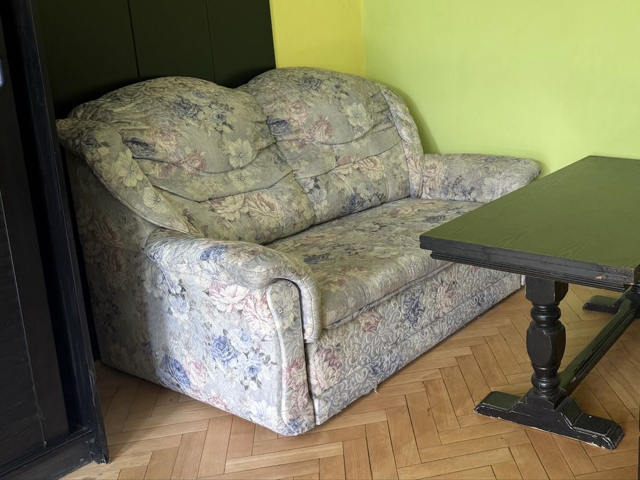 Sofa 2-os oddam za darmo