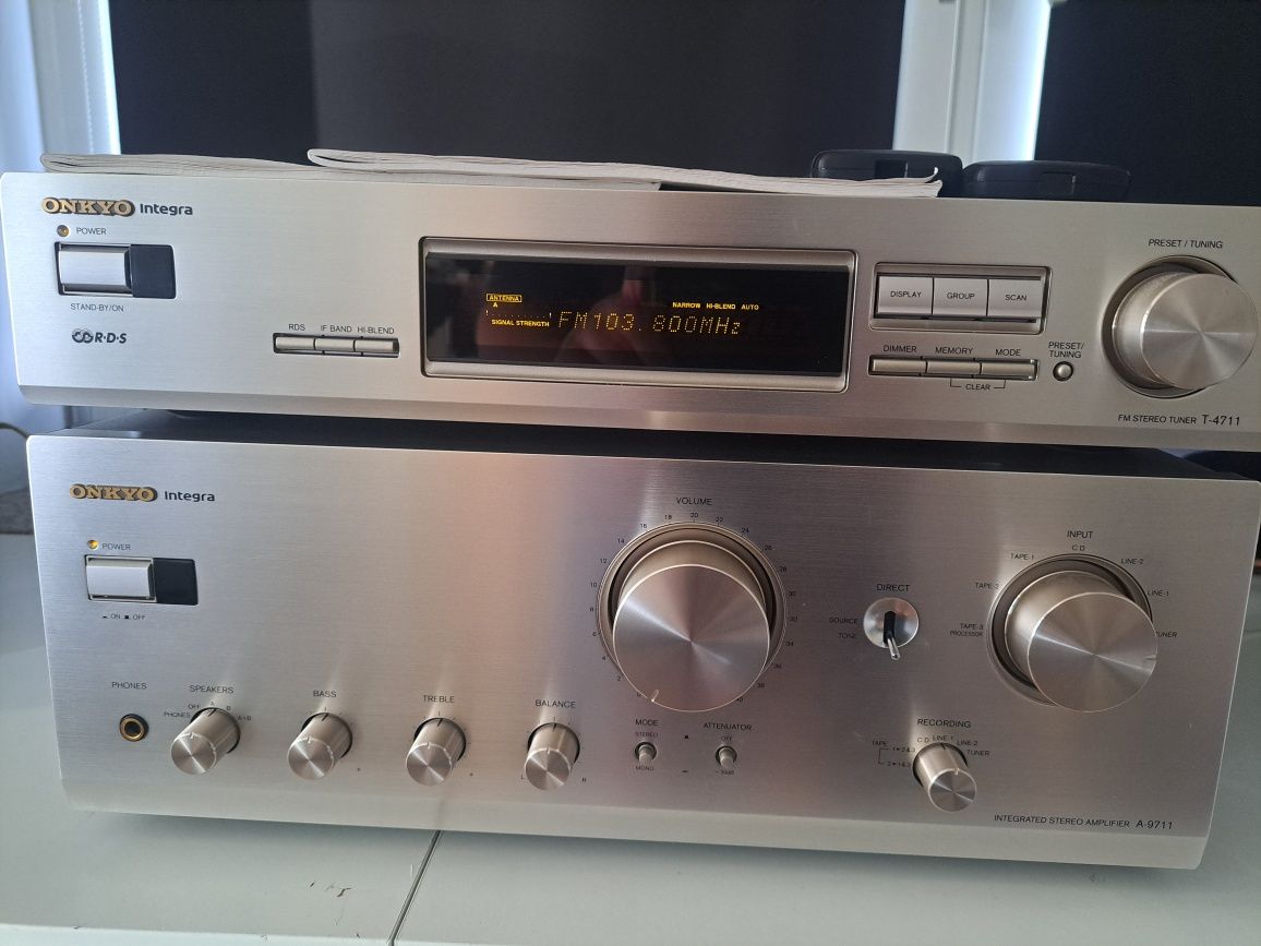 Onkyo a 9711 wzmacniacz stereo oraz Tuner T 4711
