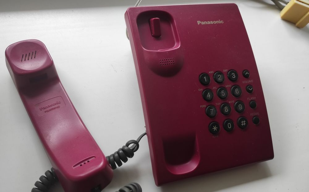 Стационарный телефон Panasonic KX-TS2350