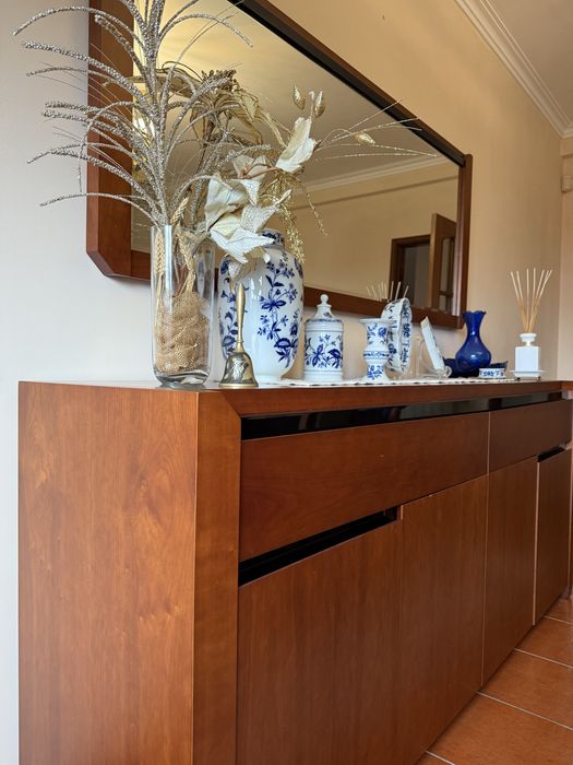 Conjunto de Sala de Jantar – Madeira Maciça