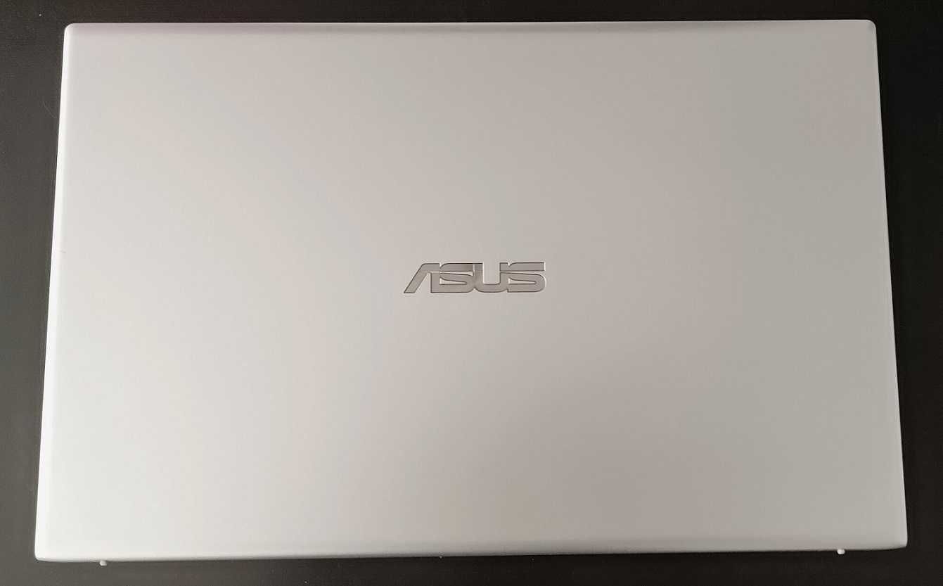 ASUS VivoBook A512F i3-8145U 3.90GHz 8Gb 256Gb SSD NVMe