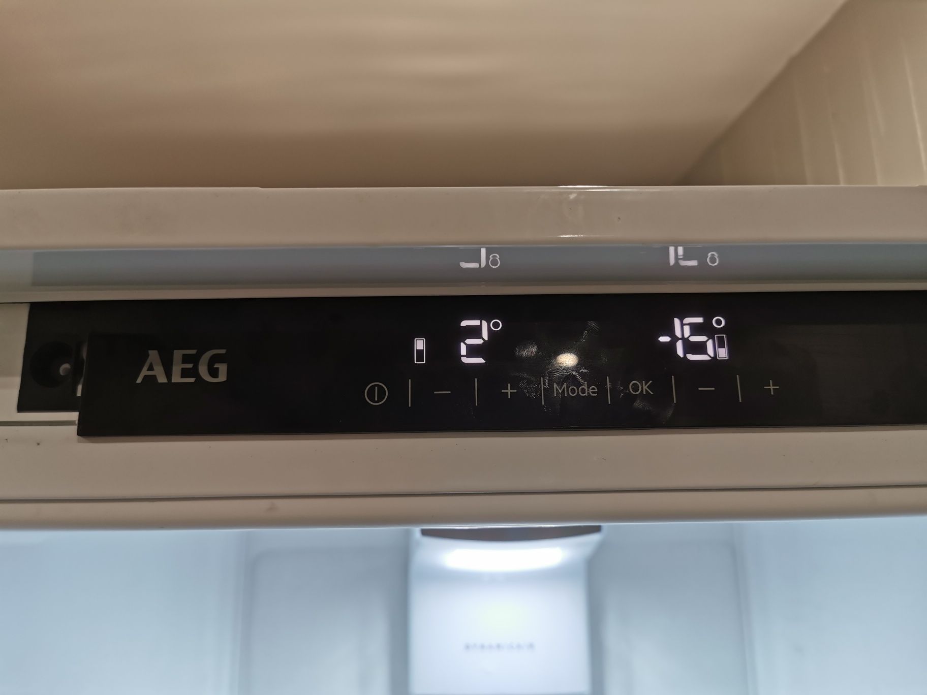 Panel sterujący do lodówki AEG