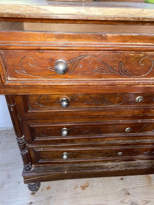 Comoda Em Madeira c/Pedra tipo Mármore c/ Espelho Vintage p/Restauro