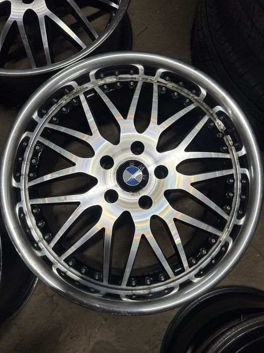 Разноширокие  диски R19 5х120  перед 8,5j ET38 и зад 9,5j ET 45