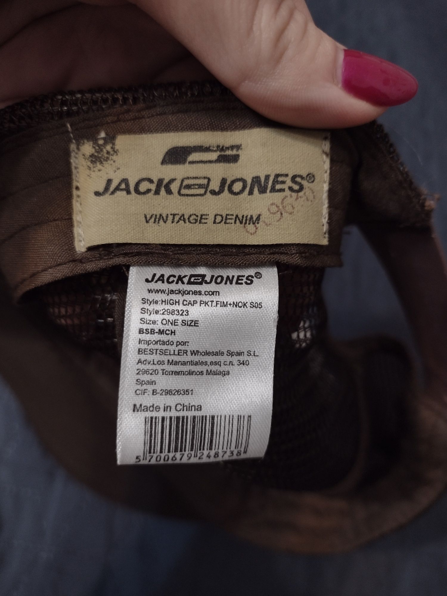 Brazowa orginalna czapka z daszkiem vintage denim jack & jones