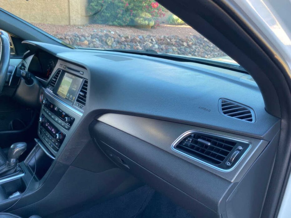 Hyundai Sonata Limited      2017