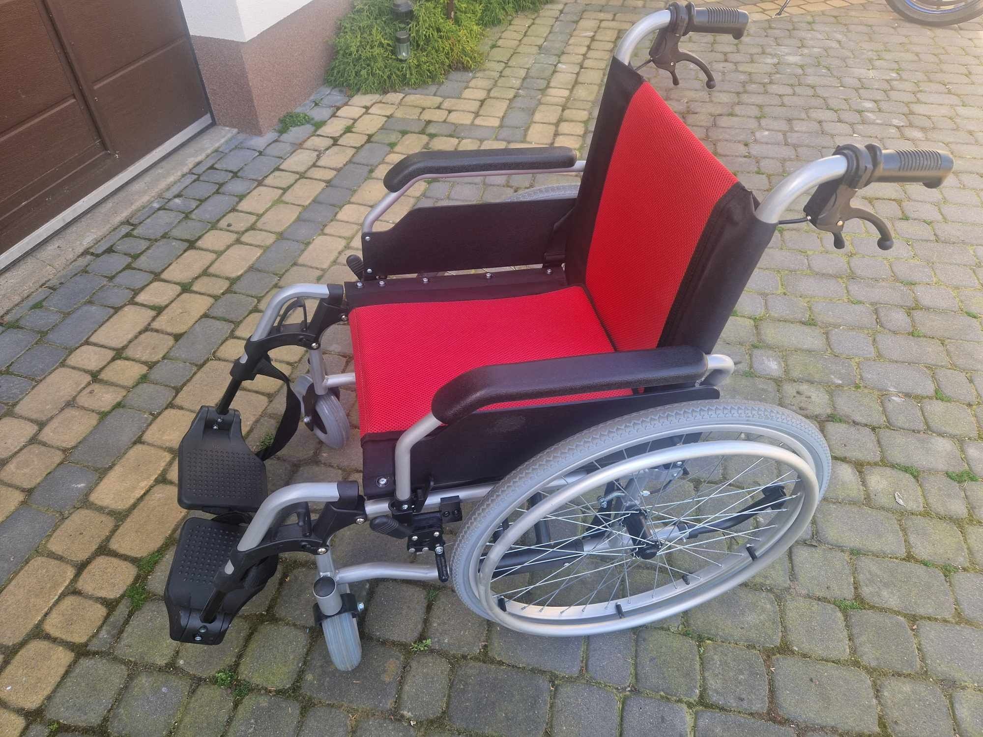 Wózek inwalidzki NOWY