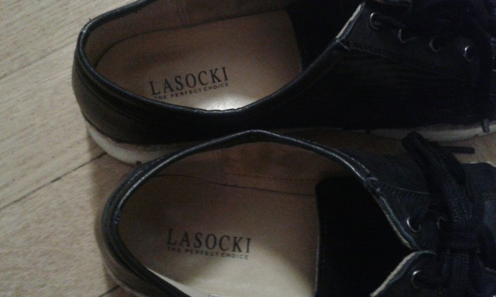 Buty skórzane Lasocki 40