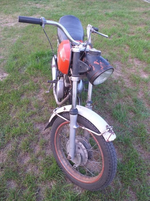 Sprzedam WSK 125 KOS w pełni sprawny motor