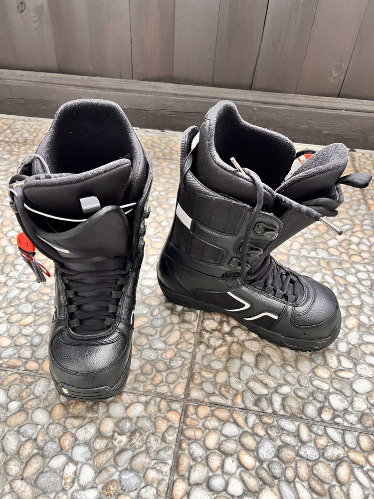 Buty snowboardowe Burton Invader 41.5