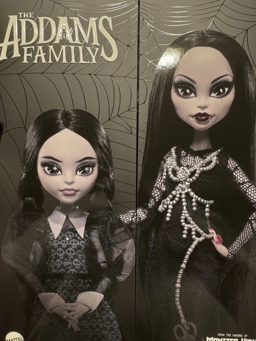 Monster high scullektor Addams famili