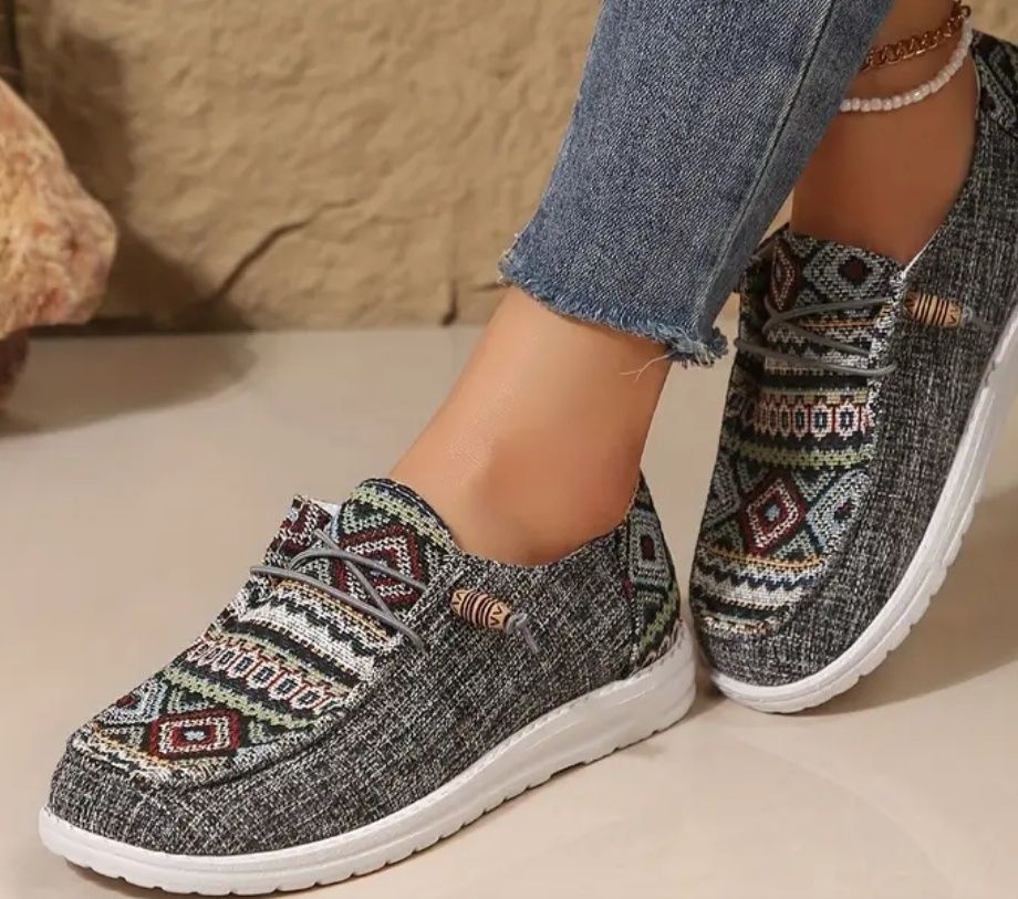 Buty damskie, piękne i wygodne.