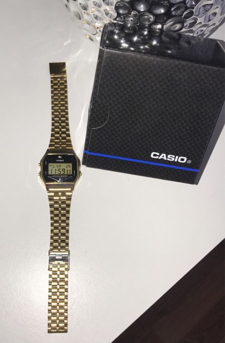 Złoty zegarek CASIO damski