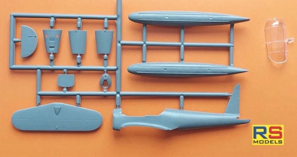 RS MODELS 92272 samolot ARADO AR 199 "LATE VERSION" model 1/72