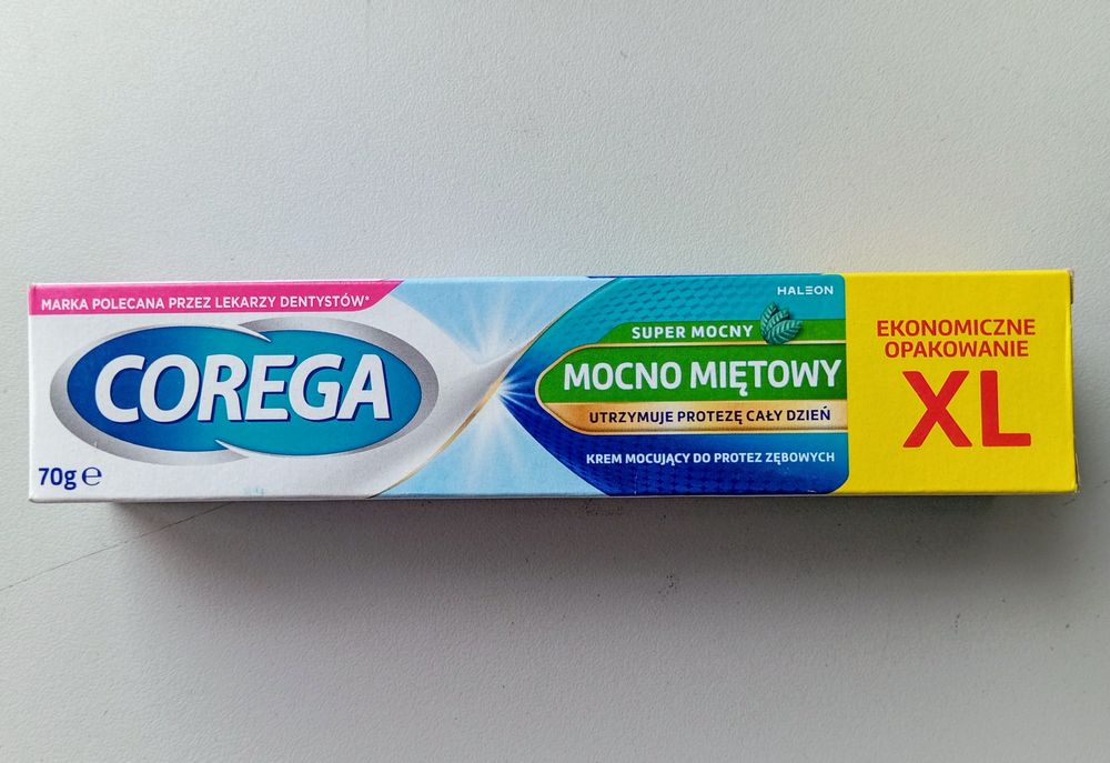 Corega Super Mocny Krem Klej do protez zębowych 70 g