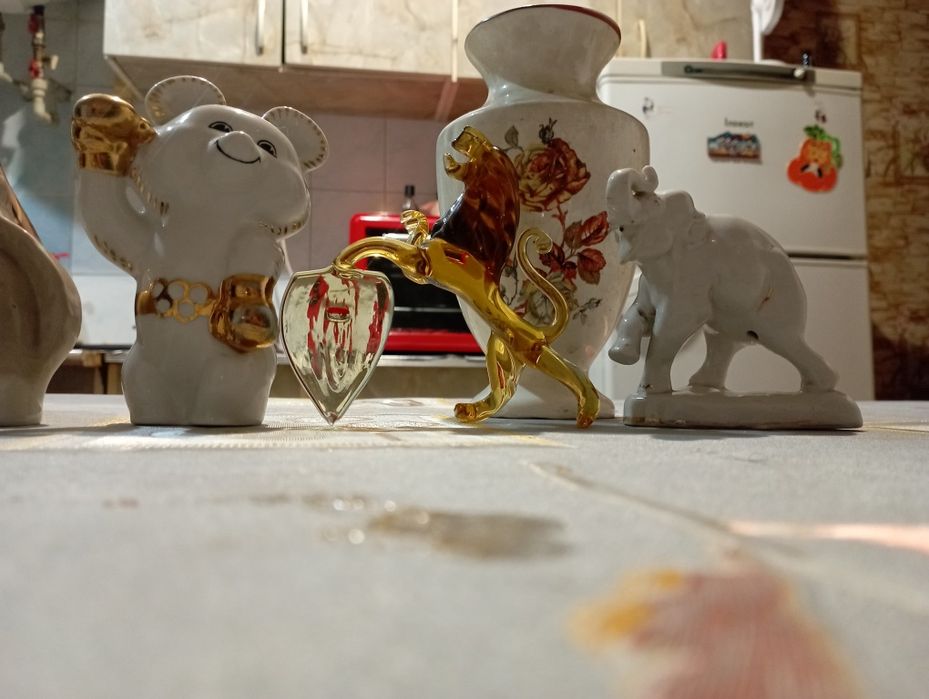 Продам статуетки  СССР