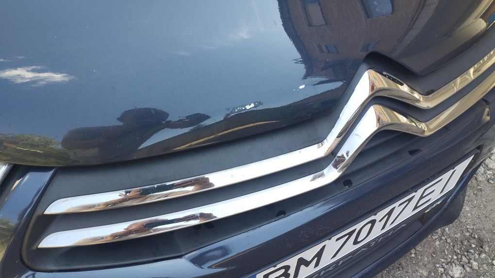 Citroen c4 2011 року