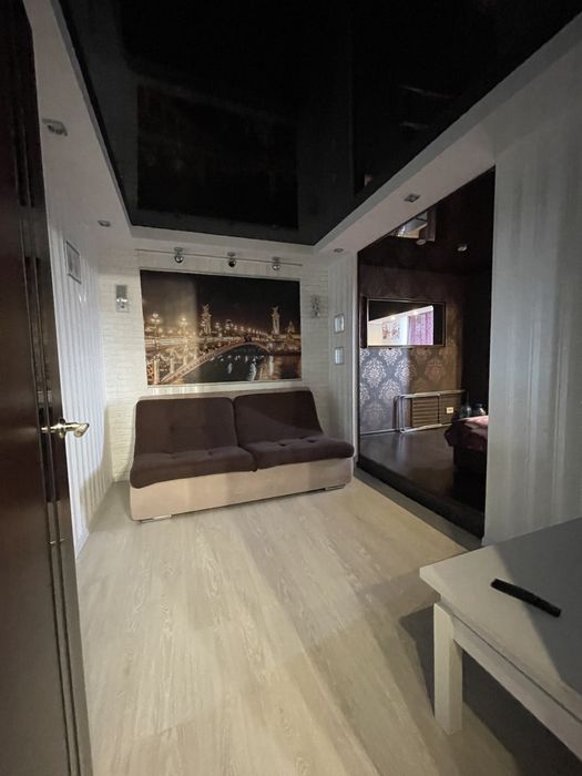 Продаж 2 кім. 9 мкрн. Лівий берег