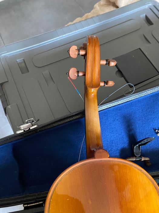 Violino crianca para reparar