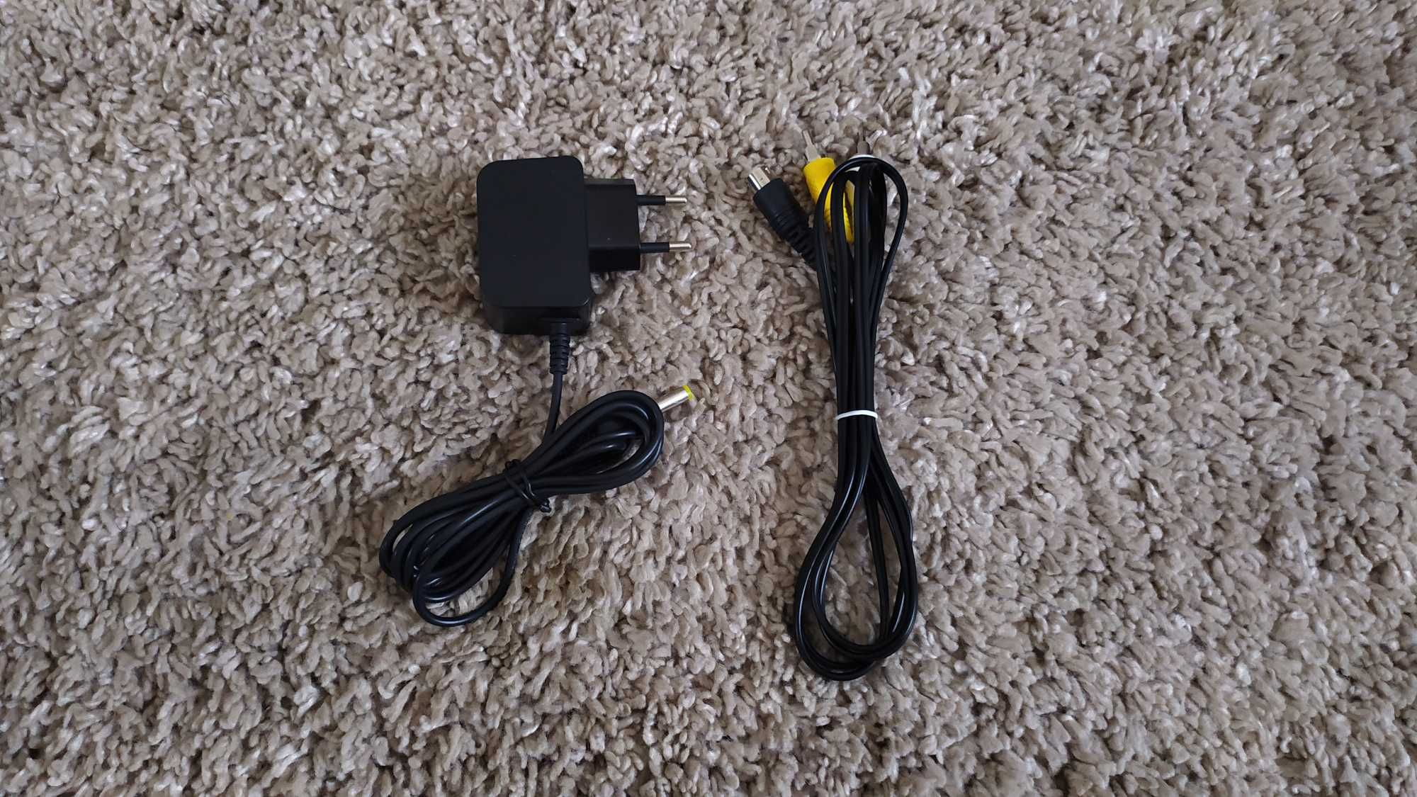 Продам приставку Sega Mega Drive 2 из 90-х