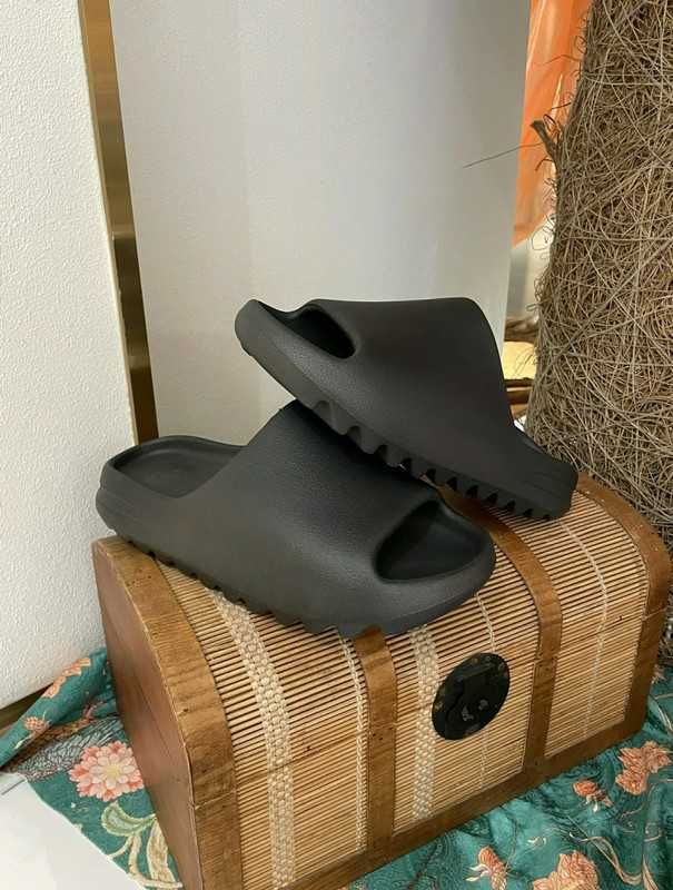 *NoweAdidas YeezySlideBlackButy*Niefałszywy 43.