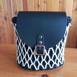 Torebka damska typu "hand made"