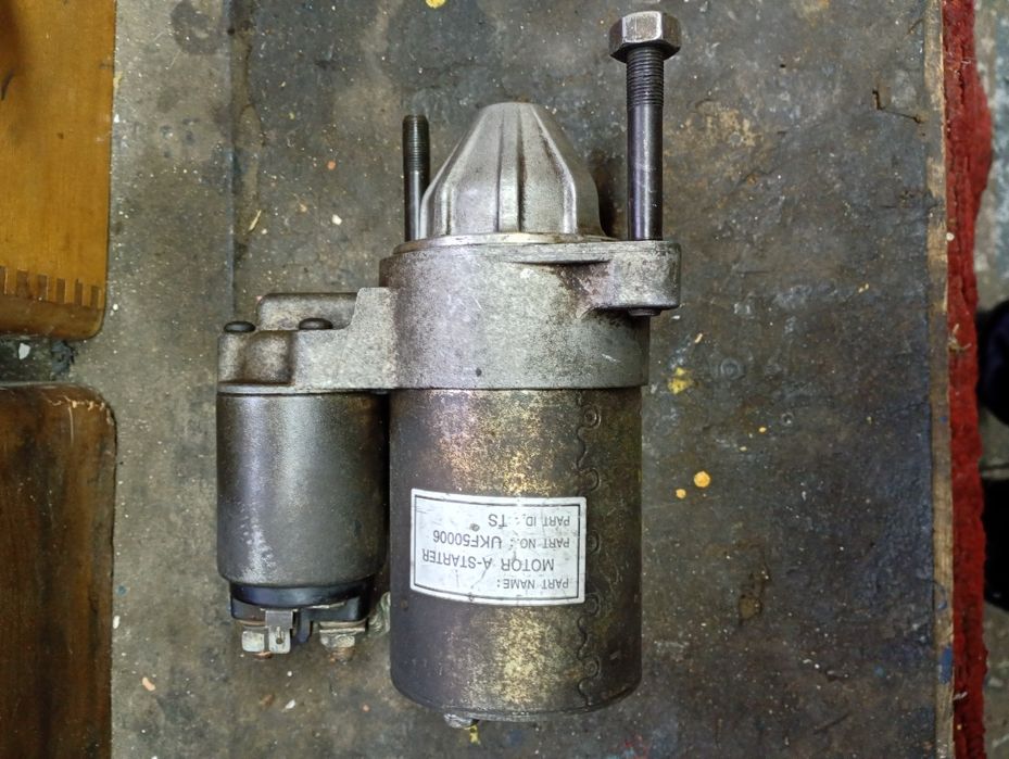 Стартер Б/У для део сенс "1.3"2004 року.