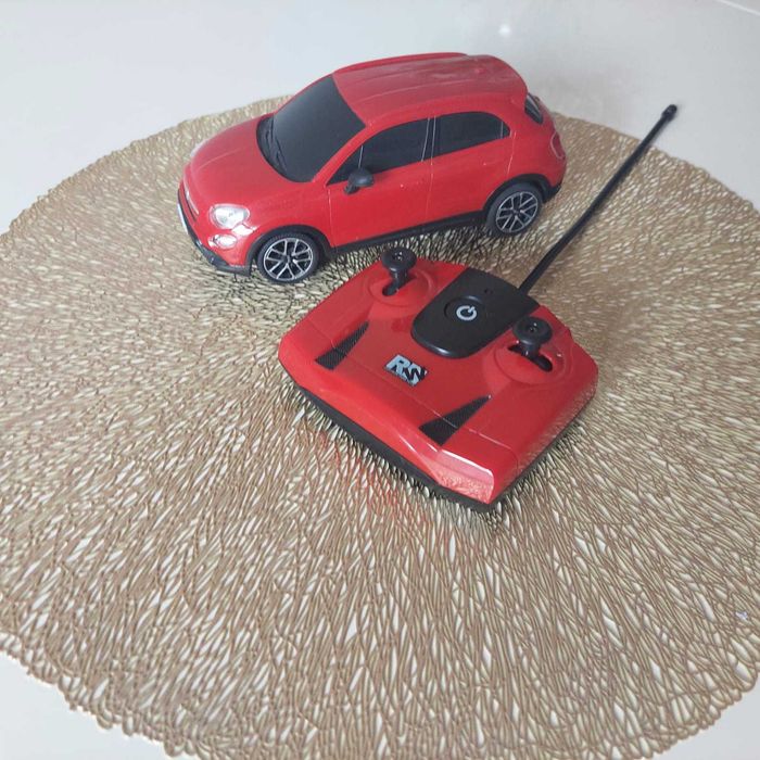 Fiat 500X model zdalnie sterowany