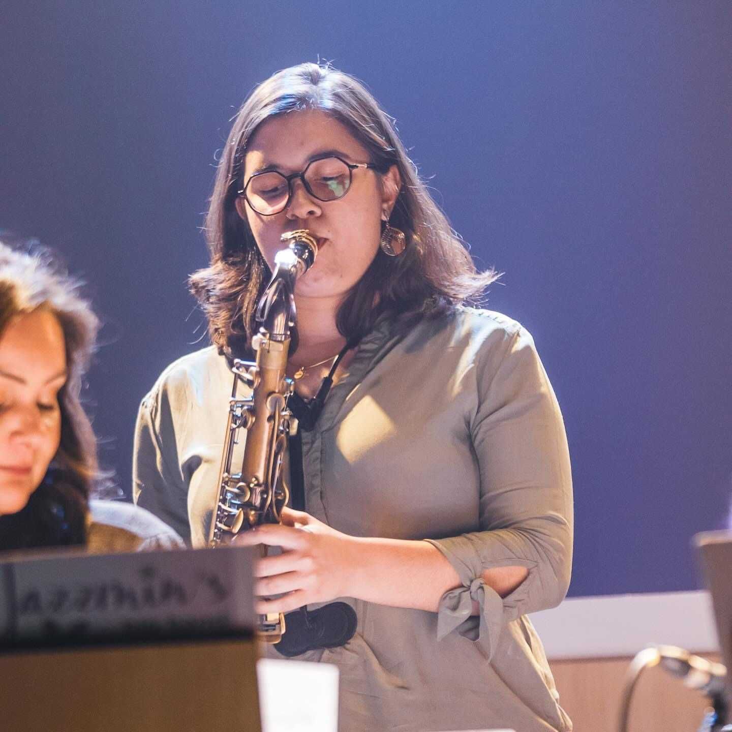 Aulas Presenciais e Online de Saxofone