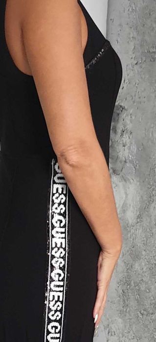 GUESS orginalny kombinezon czarny roz XL