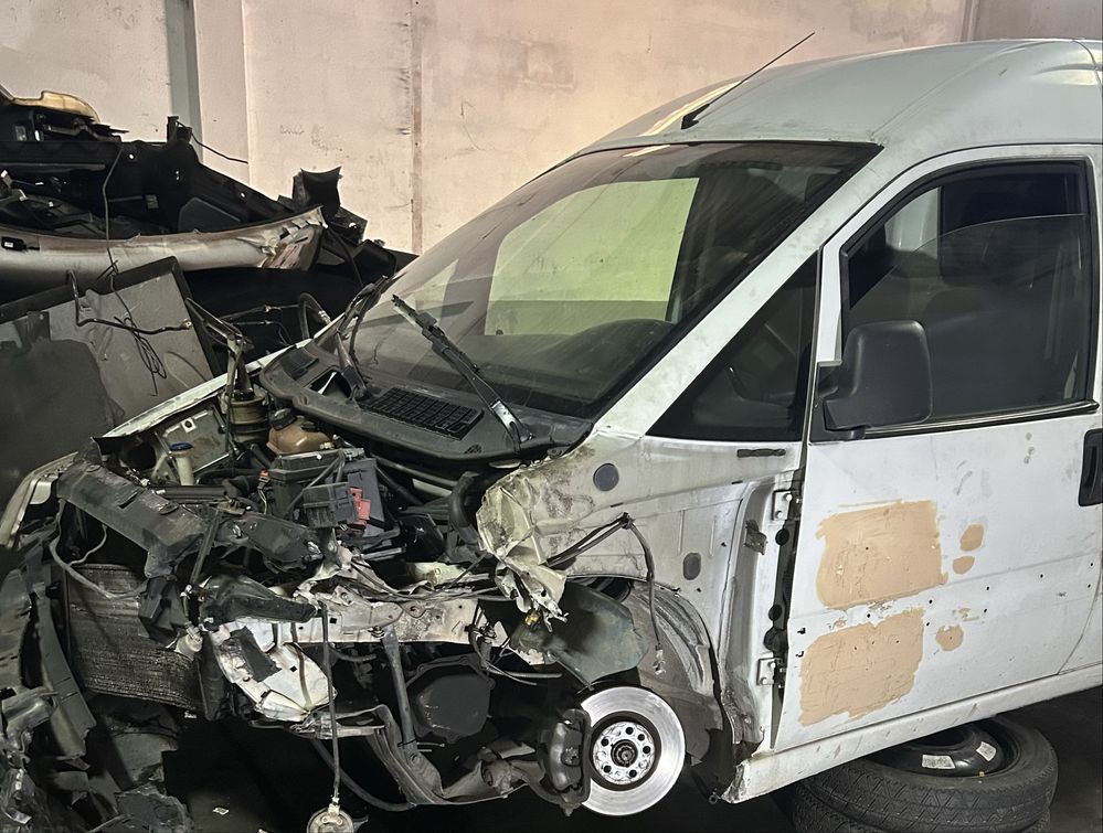 Fiat scudo batida