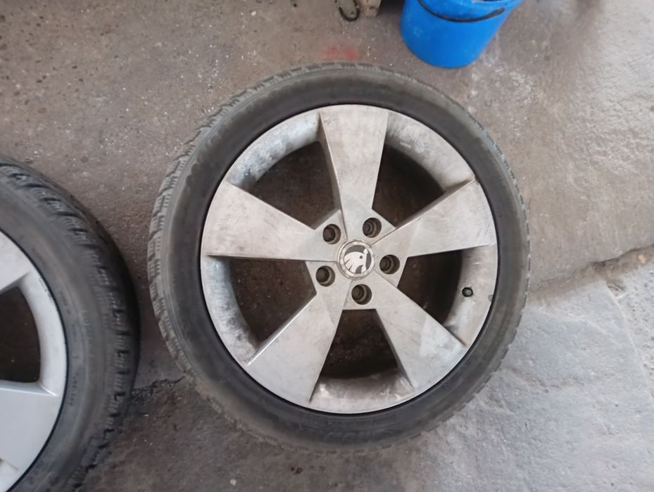 Felgi 17 5x112 225/45r17 z oponami zimowymi