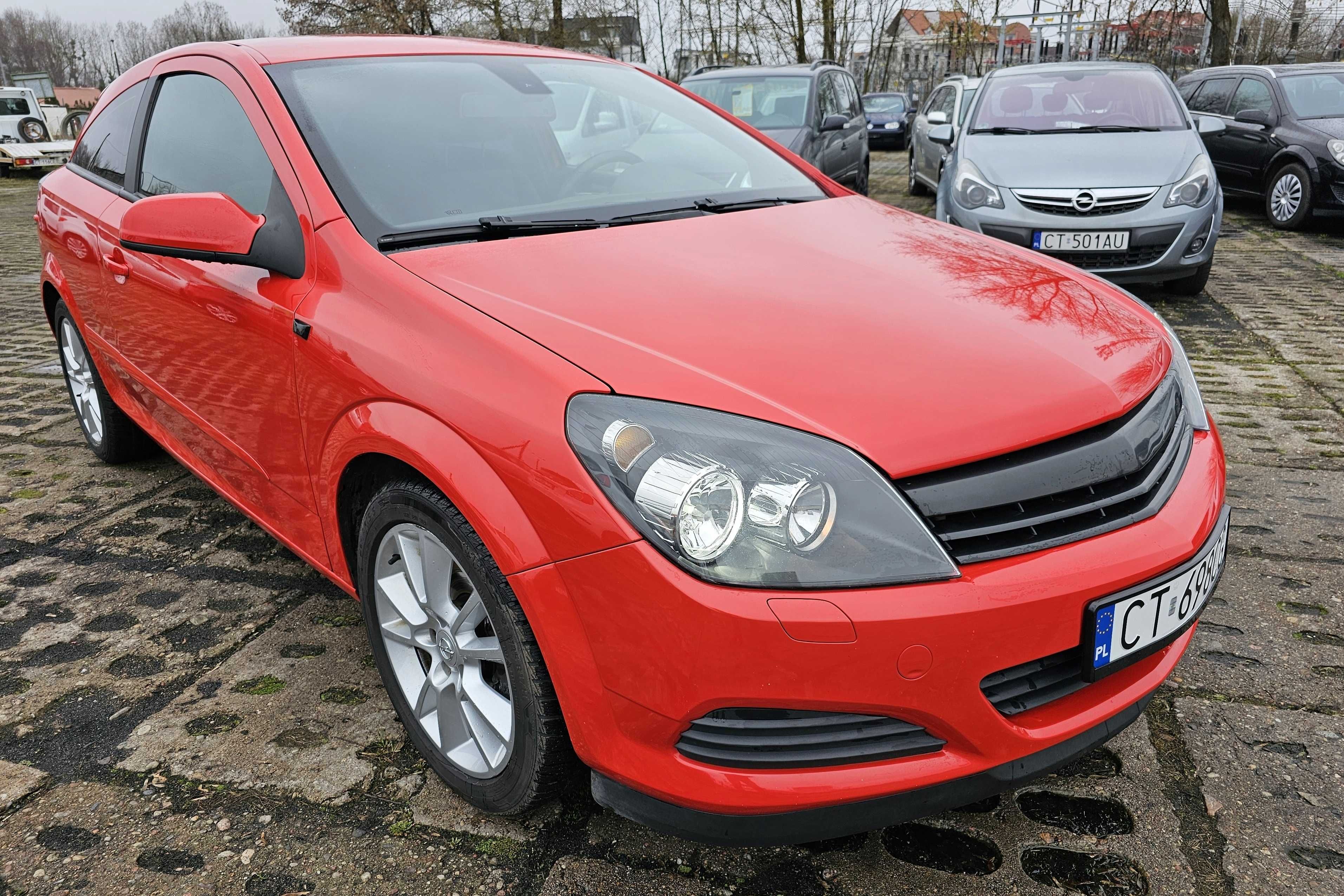 Opel ASTRA GTC III 3 H 2006 r 1,6 benz 105 kM  LED 87600 km ZAREJESTRO