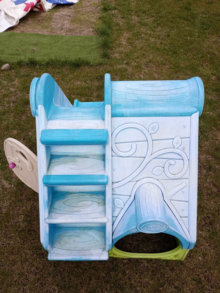 Domek plastikowy ogrodowy dla dziecka
