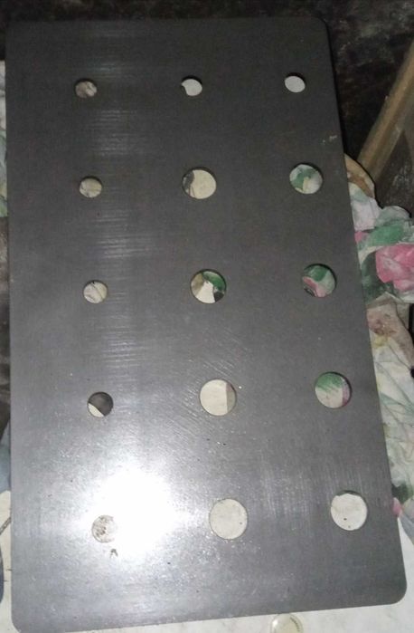 ruszt żeliwny do kominka/ stół spawalniczy