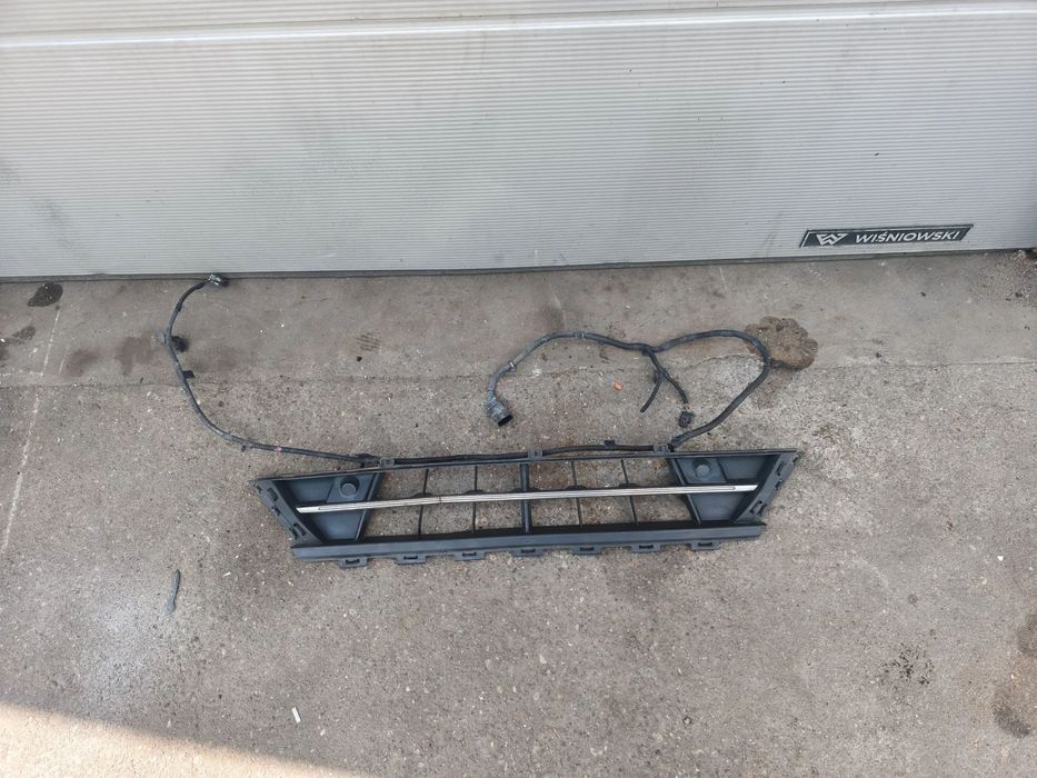 Atrapa grill zderzaka Ford Transit Custom czujniki parkowania PDC GK21-17K946-AA