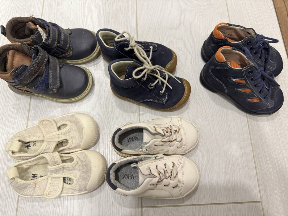 Лот дитячого взуття 19-22 розміру