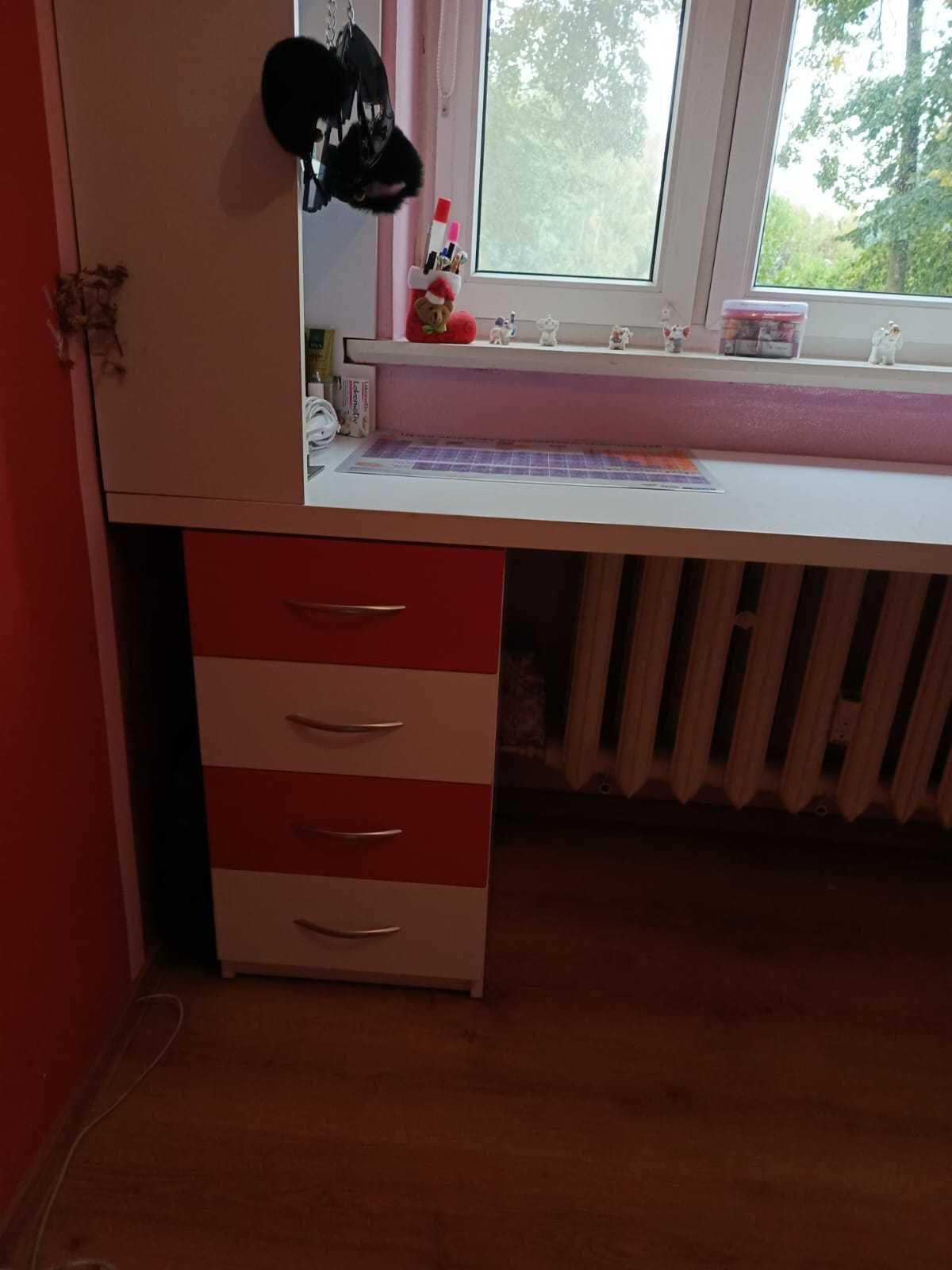 Zestaw mebli + łóżko pietrowe