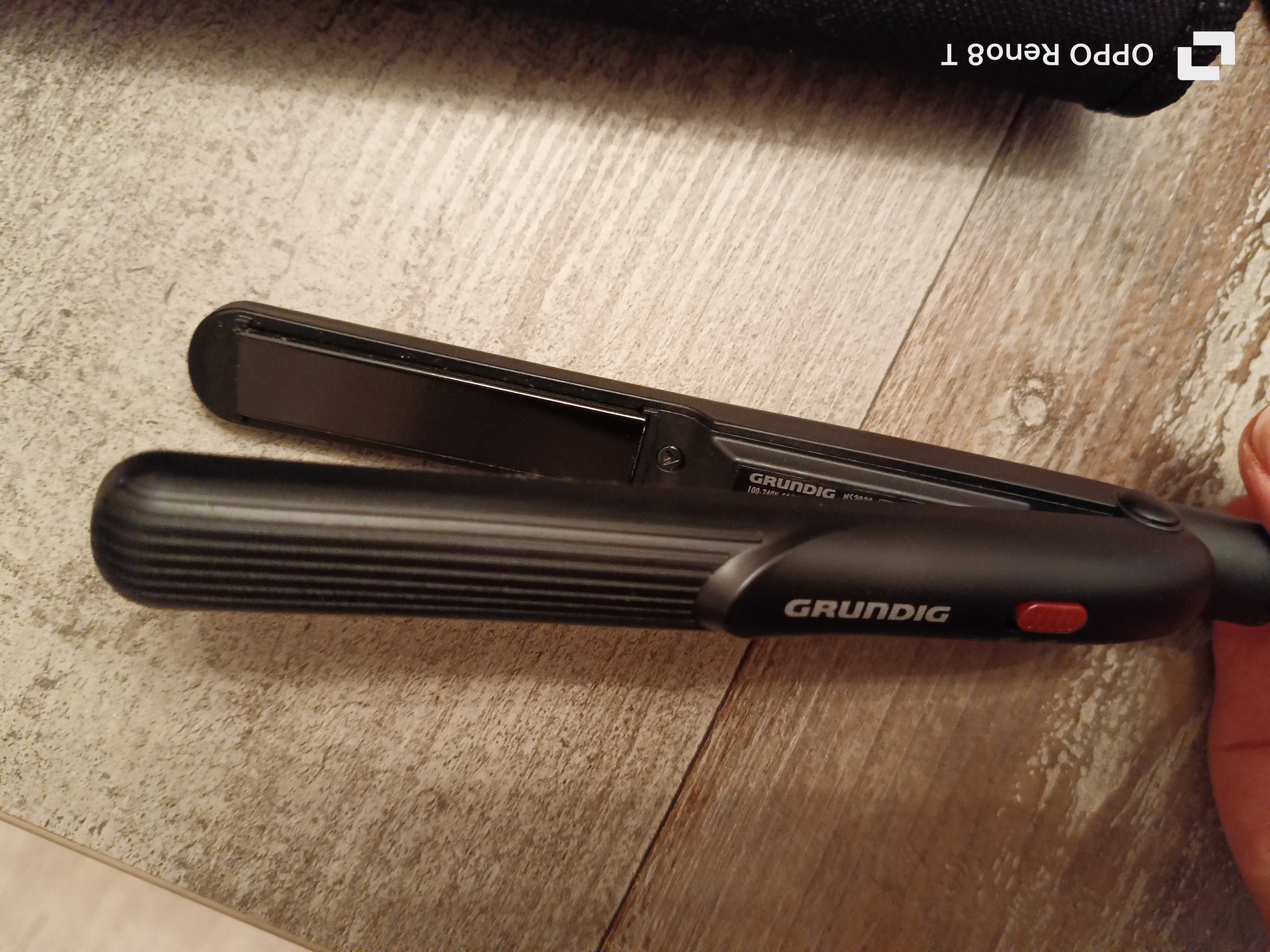 Prostownica  mini Grundig HS2030