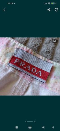 Жіночі шорти Prada