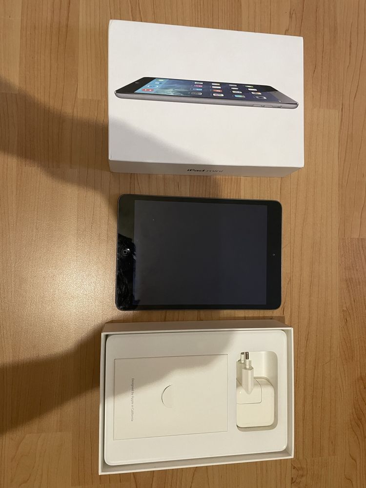 Ipad 2 mini 32GB pudelko oryginalne , kabel i ładowarka w zestawie