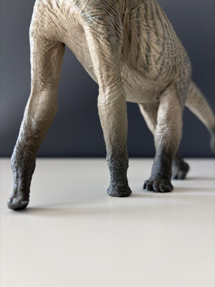 Atlasaurus (atlazaur) - Eofauna