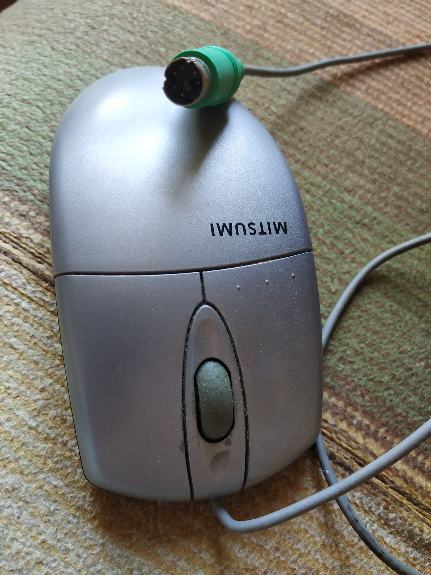 Мышь компьютерная, разъем 6-ти контактный mini-DIN