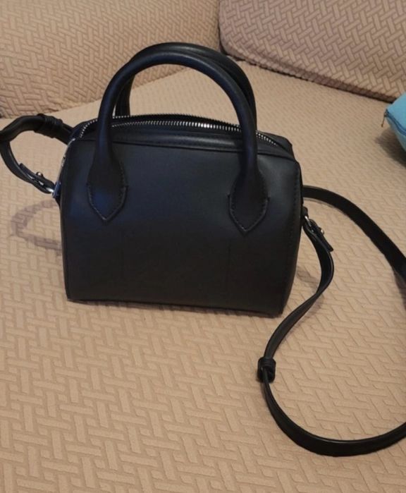 Bolsa preta da parfois